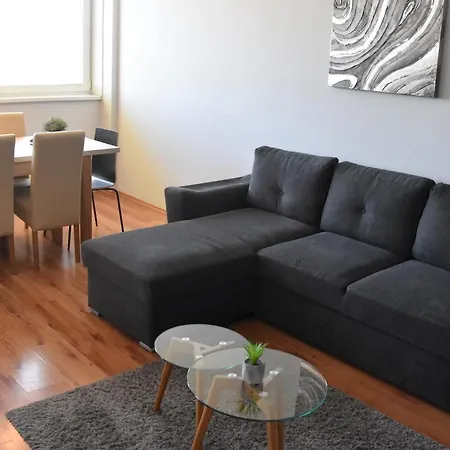 Panorama View Apartment *